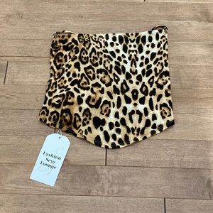 Super cute cheetah top